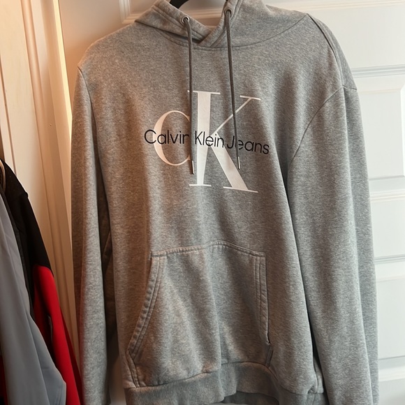 calvin Klein hoodie - Picture 2 of 4